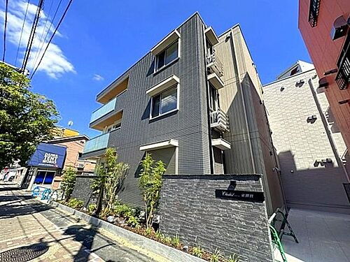 大阪府吹田市東御旅町 3階建 築1年3ヶ月