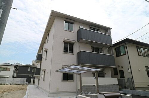 兵庫県西宮市常磐町 3階建 築2年7ヶ月