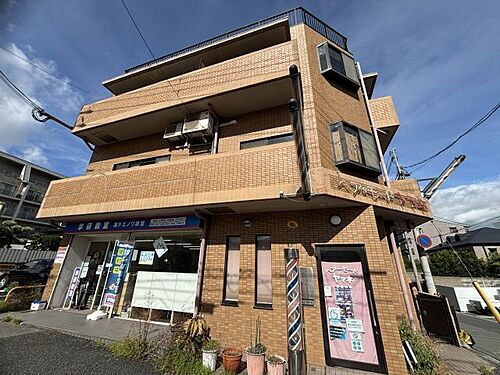 兵庫県神戸市灘区徳井町３丁目 築30年2ヶ月 3階建