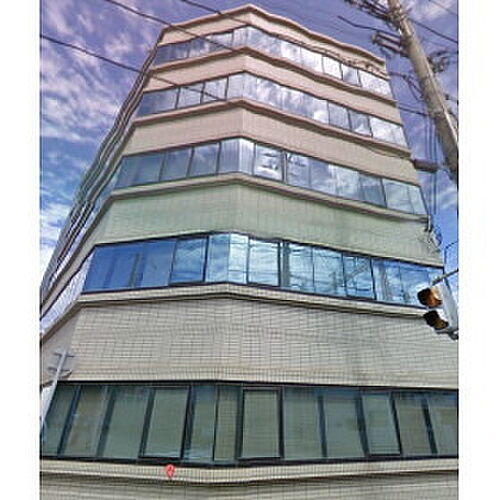 兵庫県神戸市兵庫区湊町１丁目 築28年11ヶ月 6階建