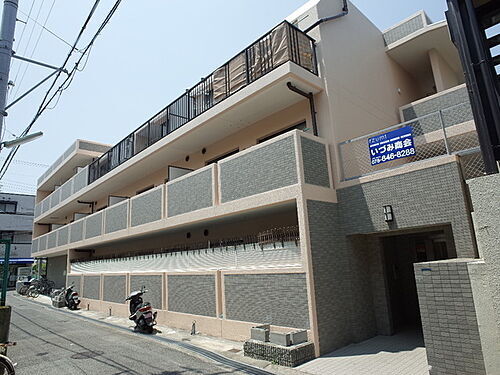 兵庫県神戸市長田区前原町２丁目 築28年10ヶ月 3階建