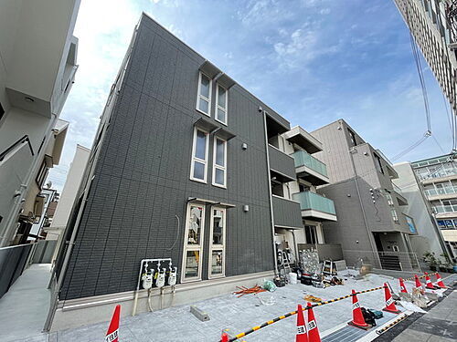 兵庫県神戸市東灘区御影中町１丁目 3階建 築3年8ヶ月