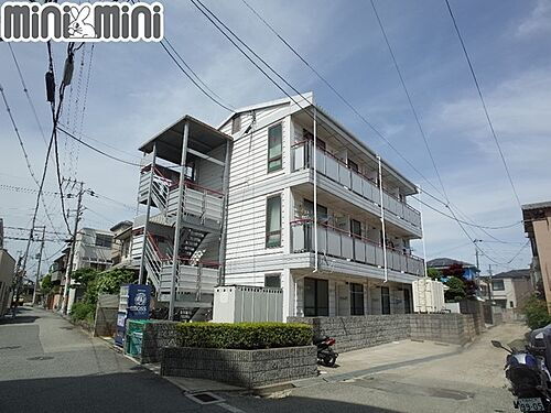 兵庫県西宮市甲子園口５丁目 築29年8ヶ月 3階建