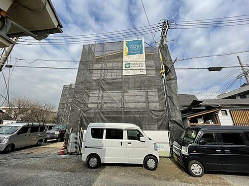兵庫県神戸市東灘区北青木４丁目 築3年10ヶ月 3階建