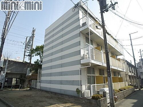 兵庫県西宮市深津町 築23年2ヶ月 3階建