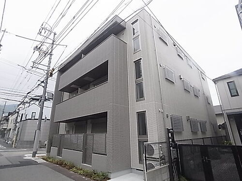 兵庫県神戸市東灘区田中町３丁目 3階建 築7年8ヶ月