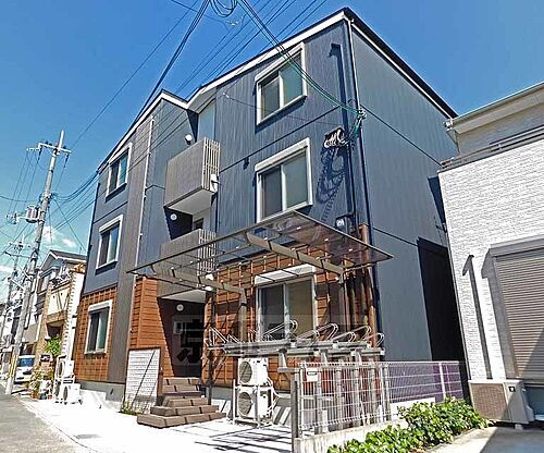 京都府京都市山科区安朱南屋敷町 賃貸アパート