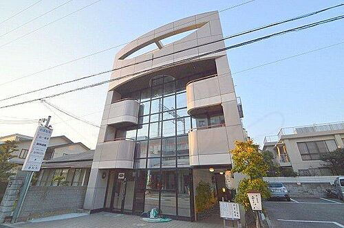 兵庫県西宮市西田町 4階建 築37年3ヶ月