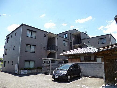 京都府亀岡市篠町柏原中又 賃貸マンション