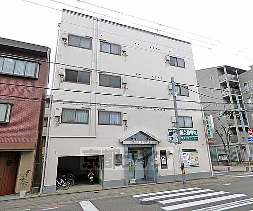 京都府京都市上京区大宮通中立売上る新元町 4階建 築33年2ヶ月