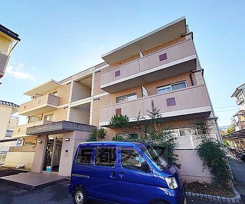 京都府京都市右京区嵯峨野清水町 3階建 築20年11ヶ月