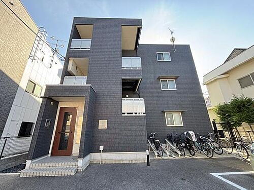 大阪府門真市月出町 3階建 築7年9ヶ月