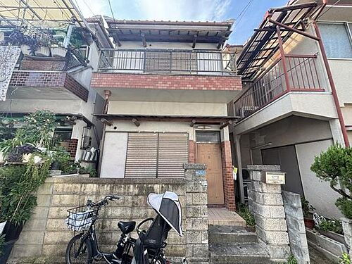 大阪府寝屋川市御幸東町 築40年9ヶ月 2階建