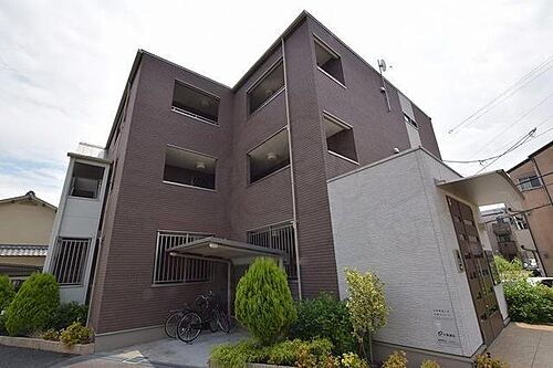 大阪府守口市佐太中町１丁目 築9年10ヶ月 3階建