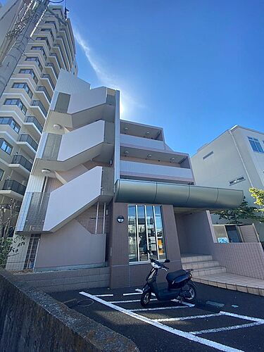 東京都多摩市関戸２丁目 賃貸マンション