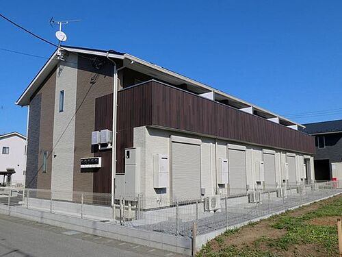 栃木県小山市美しが丘３丁目 2階建 築4年8ヶ月