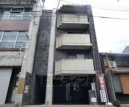 京都府京都市中京区三条大宮町 4階建 築36年7ヶ月