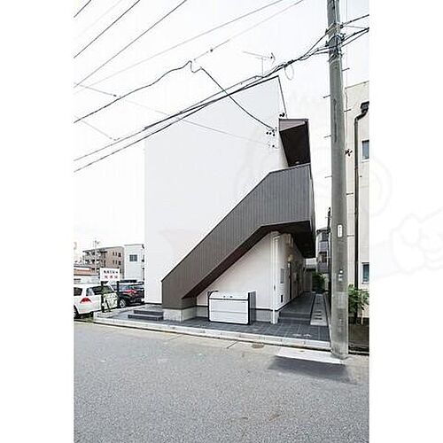 愛知県名古屋市熱田区千代田町 2階建 築11年4ヶ月