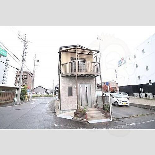 愛知県名古屋市西区則武新町１丁目 賃貸一戸建て