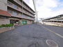 平城駅前三和マンション 駐車場があります