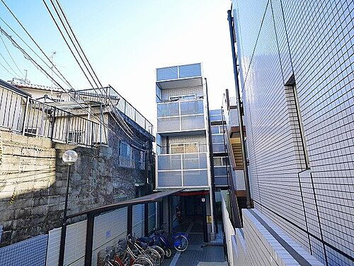 奈良県生駒市谷田町 3階建 築32年9ヶ月