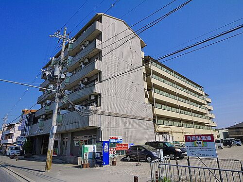 奈良県大和郡山市筒井町 6階建 築35年10ヶ月