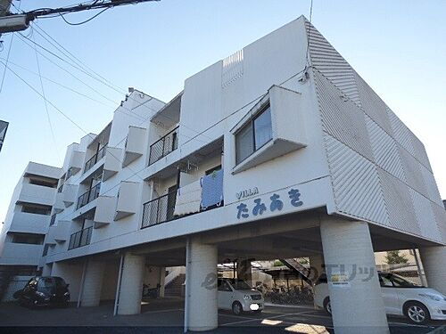 京都府向日市上植野町地後 賃貸マンション