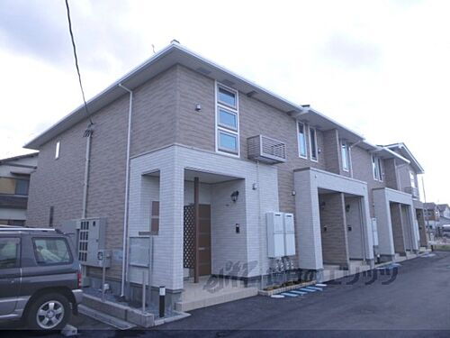 滋賀県大津市大萱５丁目 築9年9ヶ月 2階建