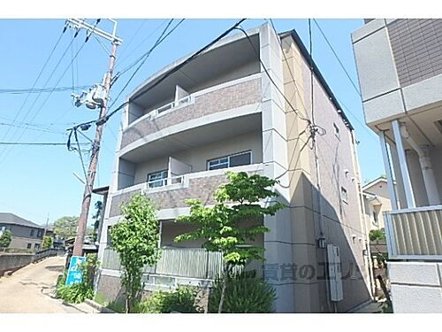 京都府京都市右京区梅津東構口町 築29年10ヶ月 3階建