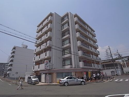 京都府京都市右京区西京極西池田町 築40年8ヶ月 7階建