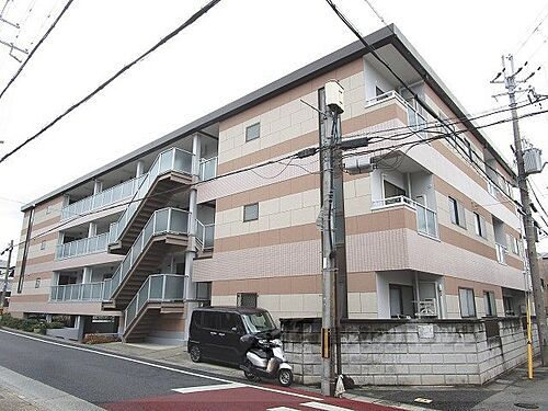 京都府乙訓郡大山崎町字大山崎小字尻江 築29年6ヶ月 3階建