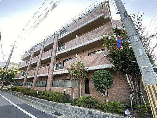 兵庫県西宮市里中町２丁目 賃貸マンション