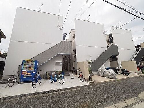 兵庫県尼崎市長洲東通３丁目 賃貸アパート