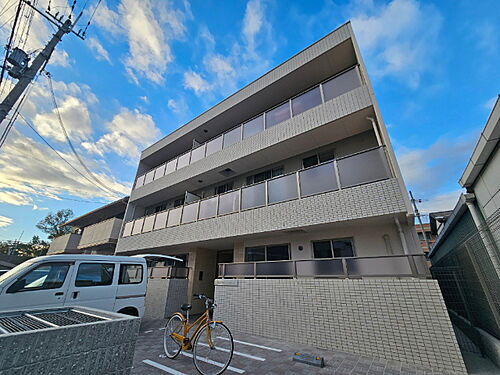兵庫県尼崎市南武庫之荘６丁目 築1年2ヶ月 3階建