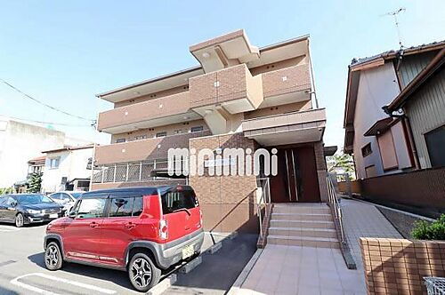 スクエアコート一色