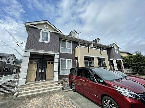 愛知県新城市市場台４丁目 賃貸マンション