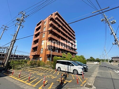 愛知県海部郡蟹江町大字蟹江新田字中地 賃貸マンション