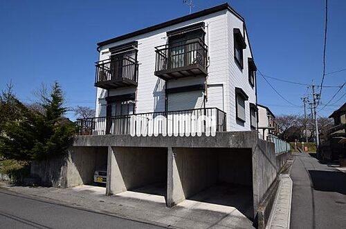 三重県桑名郡木曽岬町大字見入辰高 賃貸アパート