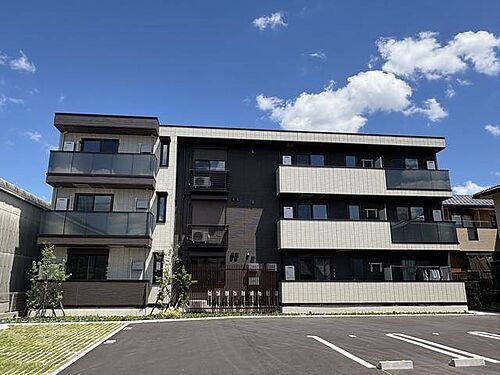 岐阜県各務原市鵜沼三ツ池町２丁目 賃貸アパート