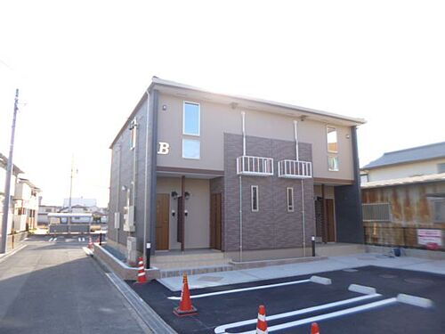 三重県津市一身田中野 賃貸アパート