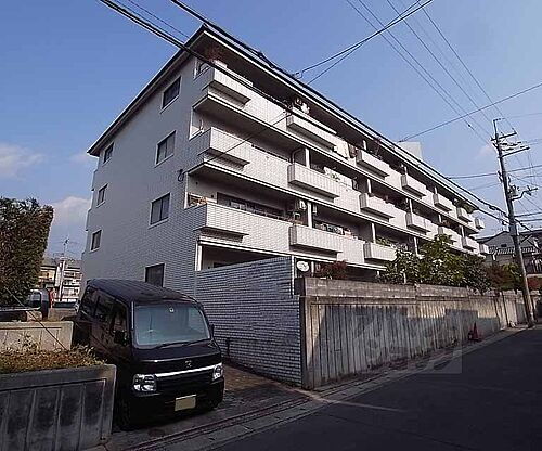 京都府京都市右京区太秦乾町 賃貸マンション