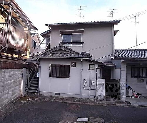 京都府京都市右京区龍安寺五反田町 築50年11ヶ月 2階建