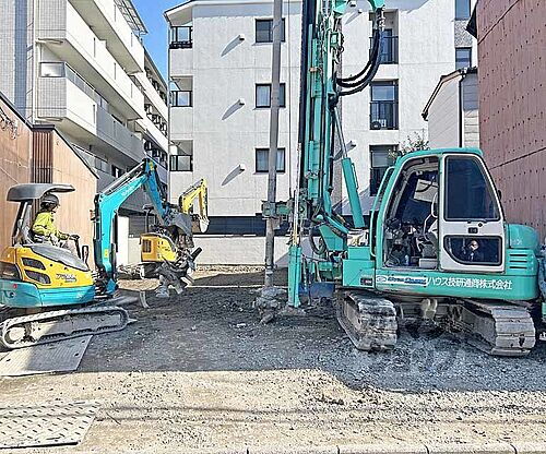 京都府京都市伏見区京橋町  5階建