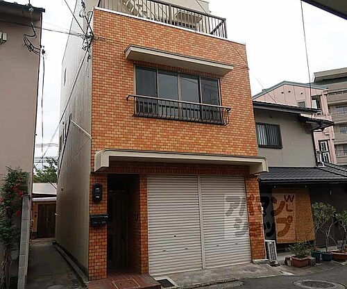 東山区五葉ノ辻町１１−１戸建