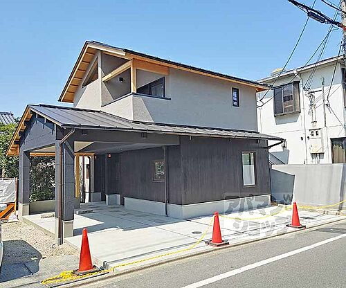 京都府京都市伏見区桃山最上町 2階建 築1年未満