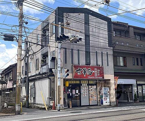 京都府京都市右京区山ノ内中畑町 築31年12ヶ月 3階建