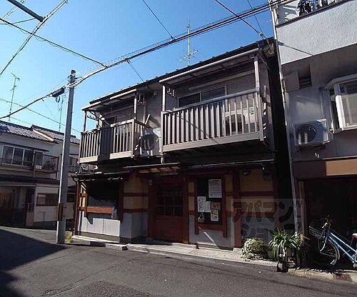 京都府京都市右京区太秦乾町 賃貸アパート