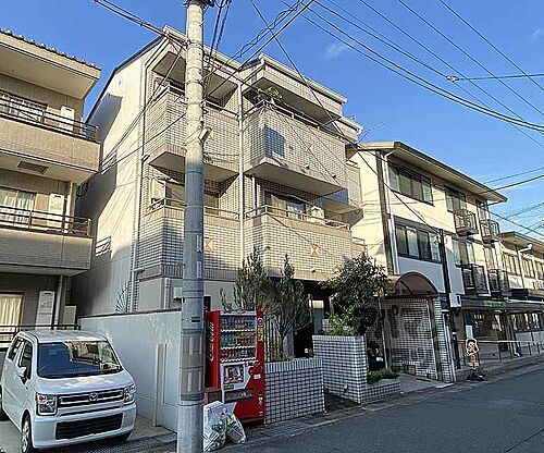 京都府京都市西京区桂木ノ下町 3階建 築37年3ヶ月