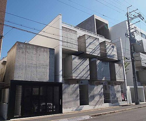 京都府京都市下京区西七条赤社町 3階建 築25年10ヶ月