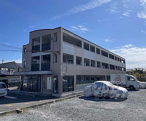 京都府京都市西京区松尾万石町 築19年10ヶ月 3階建